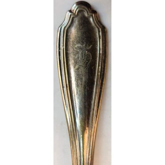 1835 R Wallace Sectional Extra silverplate serving spoon 8.5 in long x 2 inch - Picture 6 of 10